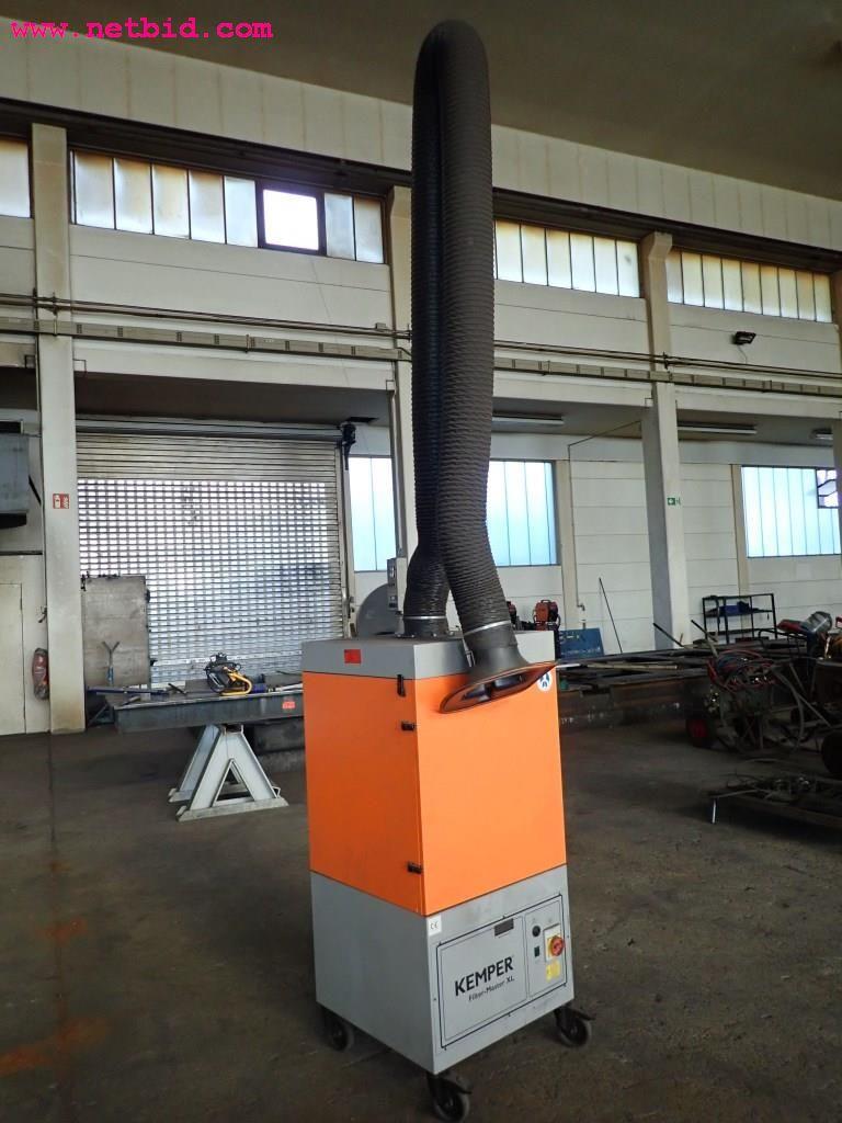 Maszyny oraz sprzęt operacyjny i biurowy z sektora konstrukcji stalowych-1