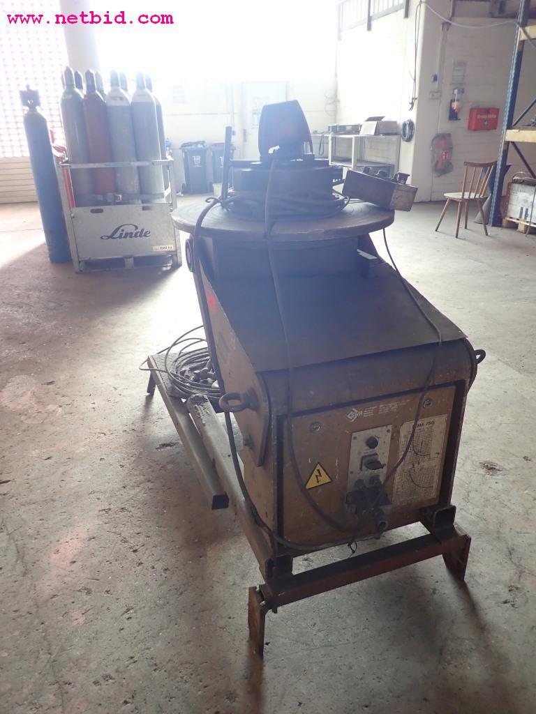 Maszyny oraz sprzęt operacyjny i biurowy z sektora konstrukcji stalowych-4