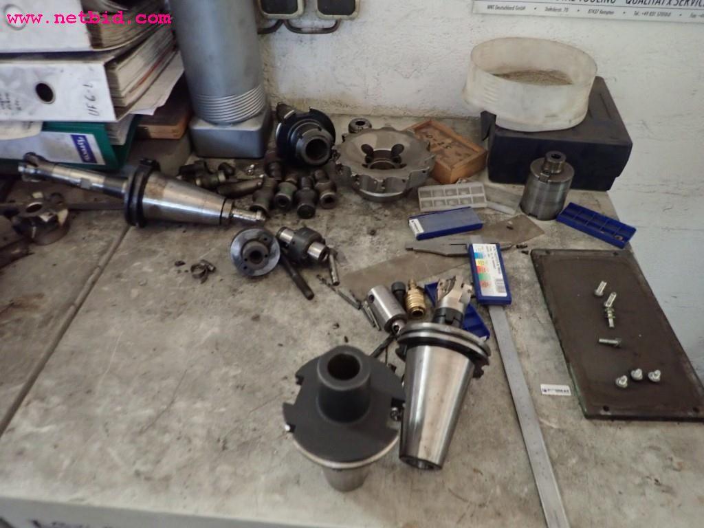 Maszyny oraz sprzęt operacyjny i biurowy z sektora konstrukcji stalowych-17