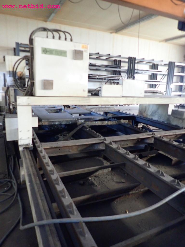 Máquinas e equipamentos operacionais e de escritório do sector da construção metálica-6