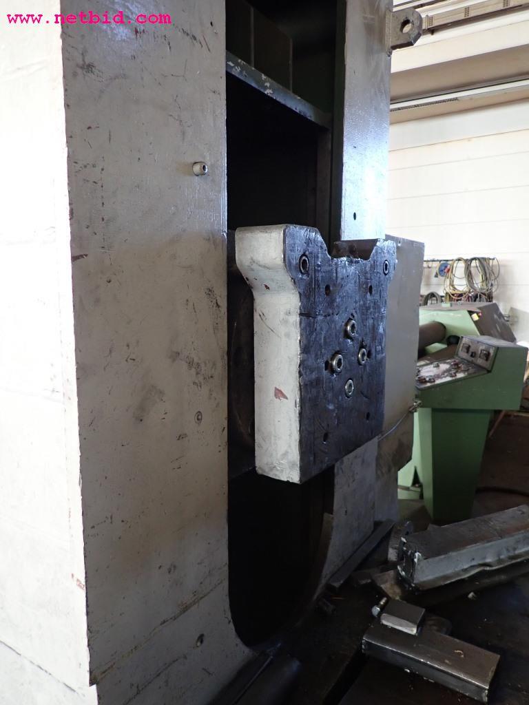 Máquinas e equipamentos operacionais e de escritório do sector da construção metálica-3