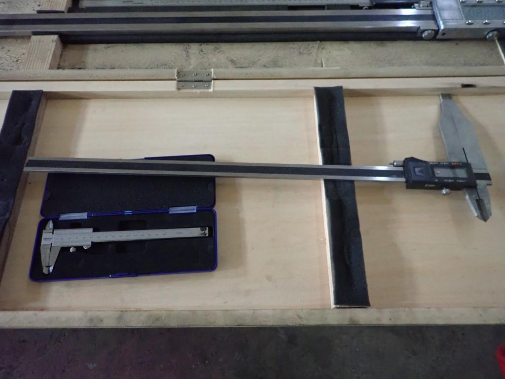 Maszyny oraz sprzęt operacyjny i biurowy z sektora konstrukcji stalowych-4