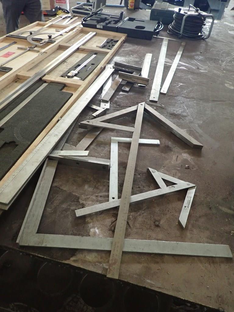 Maszyny oraz sprzęt operacyjny i biurowy z sektora konstrukcji stalowych-5