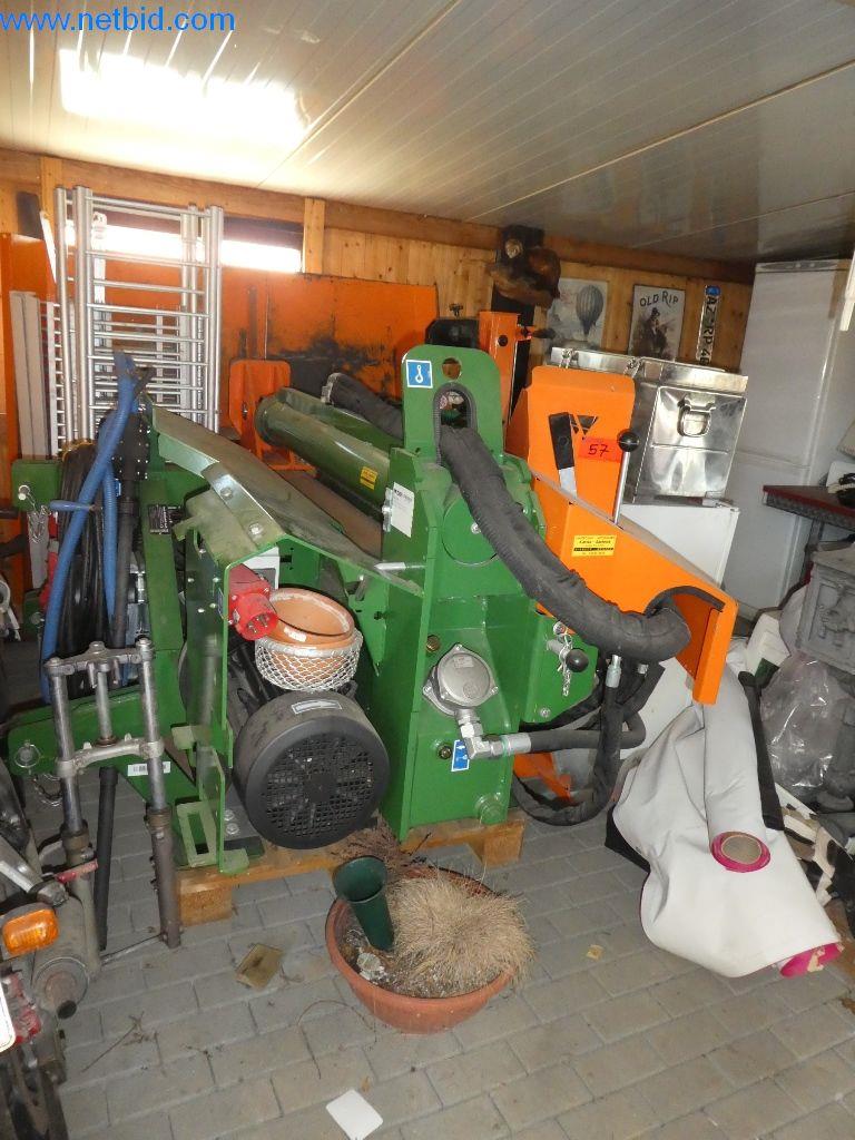 Machines de chantier, véhicules utilitaires, voitures, remorques et autres outils à main-1