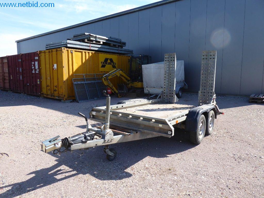 Maszyny budowlane, pojazdy użytkowe, samochody, przyczepy i inne narzędzia ręczne-6