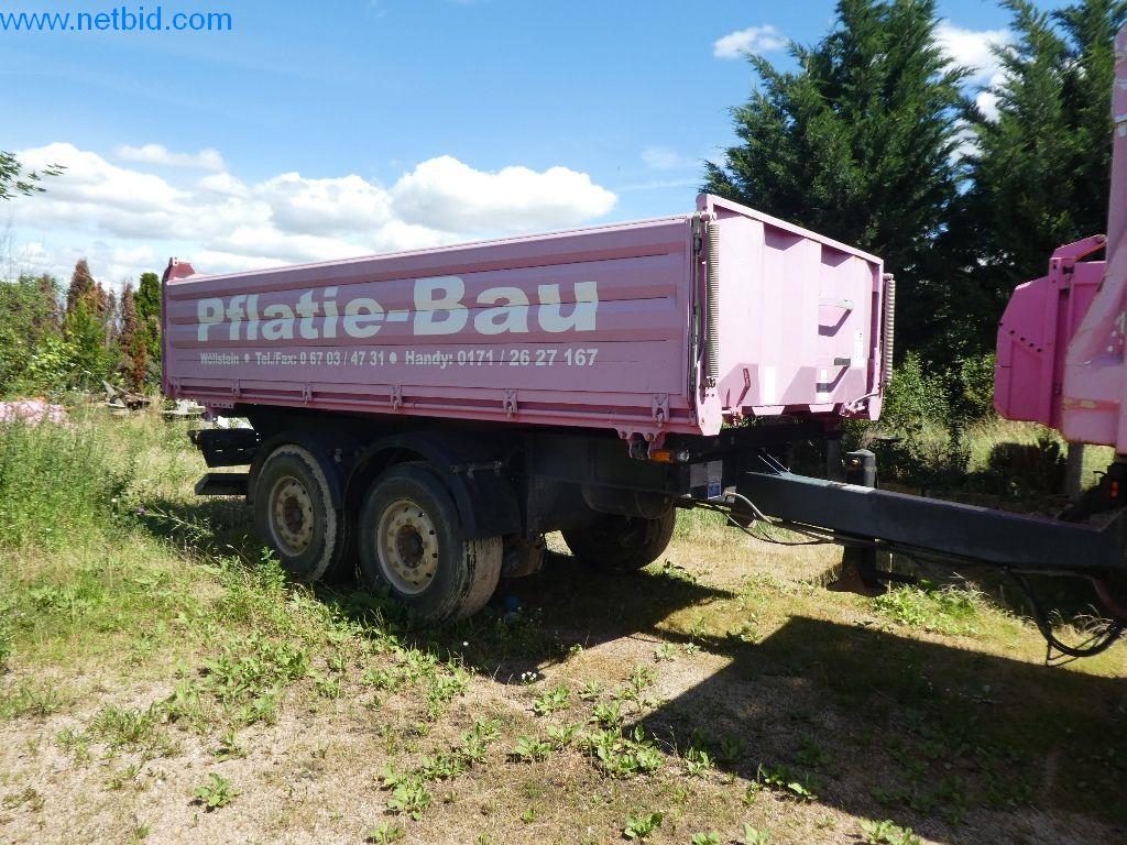 Maszyny budowlane, pojazdy użytkowe, samochody, przyczepy i inne narzędzia ręczne-4
