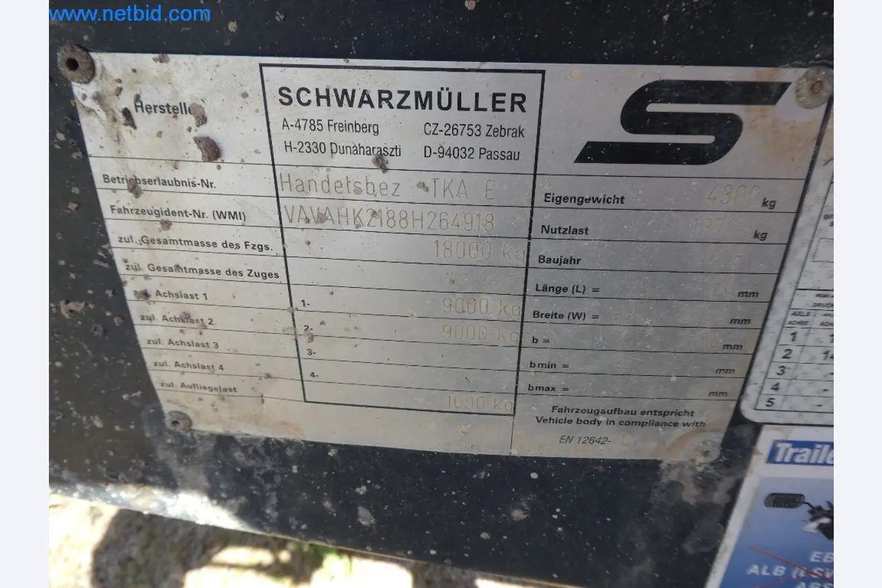 Bouwmachines, bedrijfsvoertuigen, aanhangwagens en ander handgereedschap van een bouwbedrijf-5