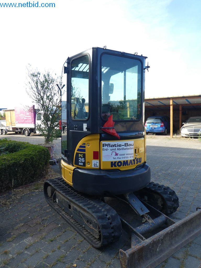 Maszyny budowlane, pojazdy użytkowe, samochody, przyczepy i inne narzędzia ręczne-11