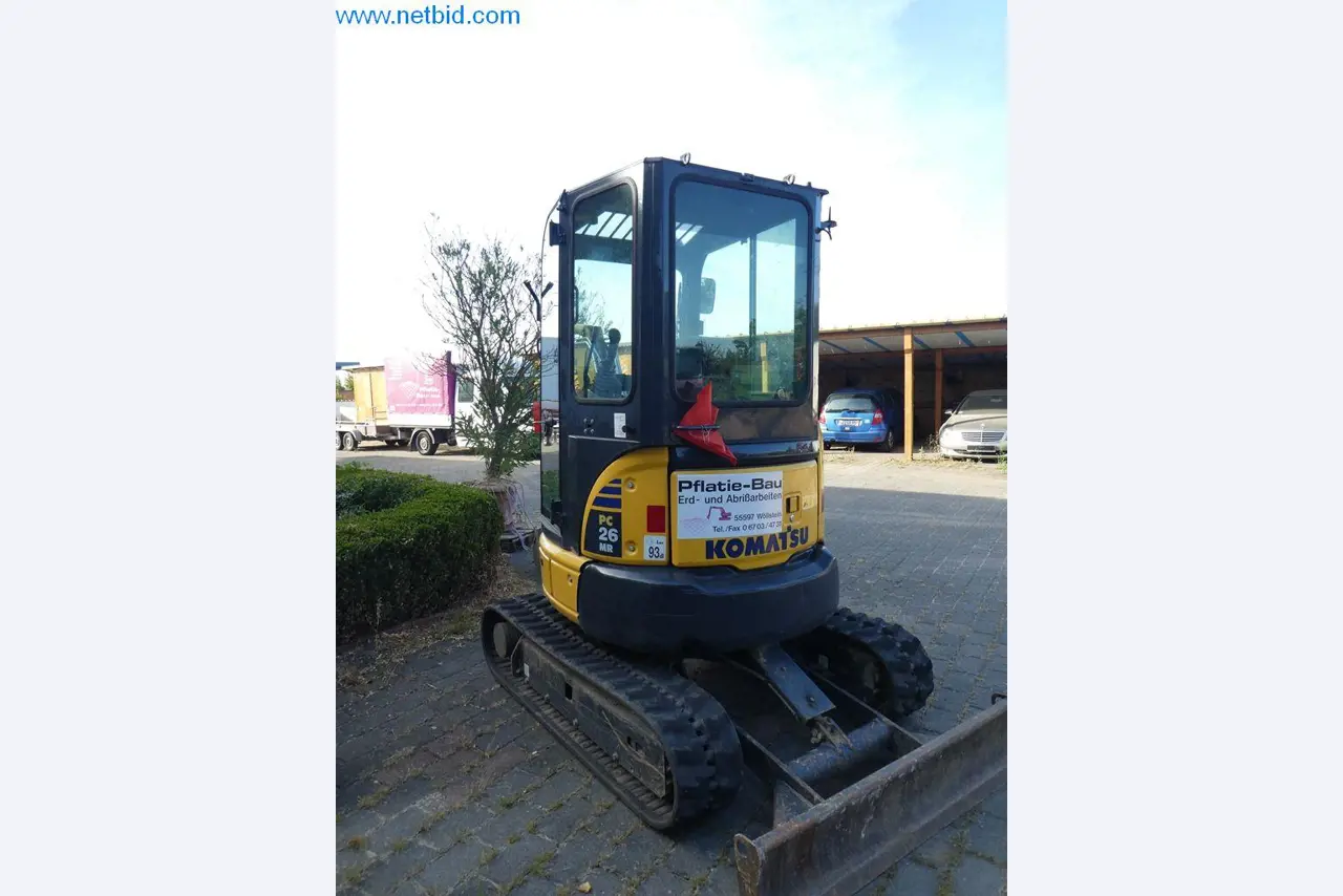 Baumaschinen, Nutzfahrzeuge, PKW, Anhänger und sonstige Handgeräte -11