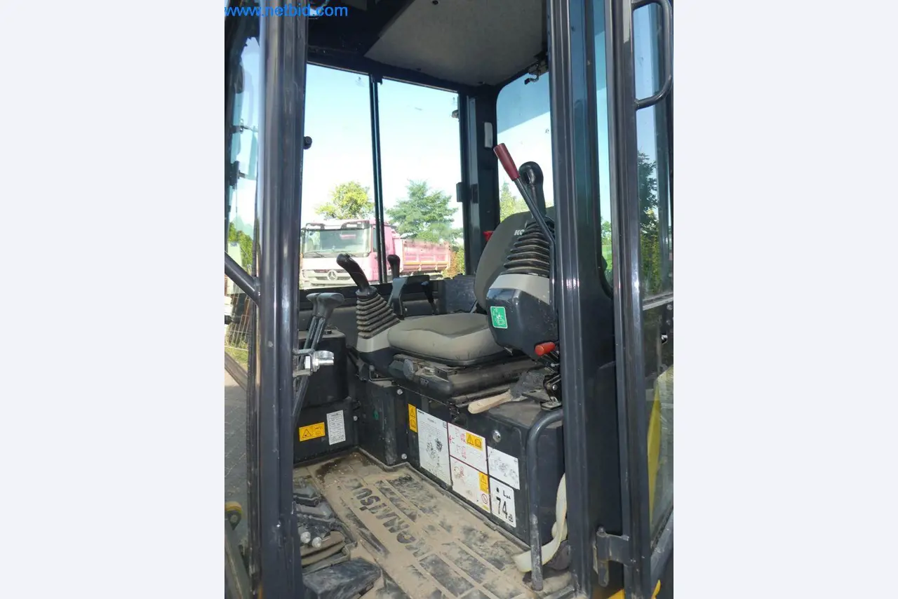 Baumaschinen, Nutzfahrzeuge, PKW, Anhänger und sonstige Handgeräte -14