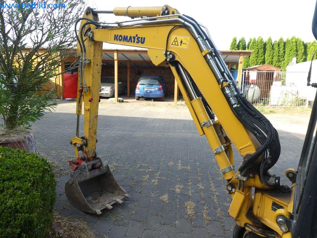 Maszyny budowlane, pojazdy użytkowe, samochody, przyczepy i inne narzędzia ręczne-3