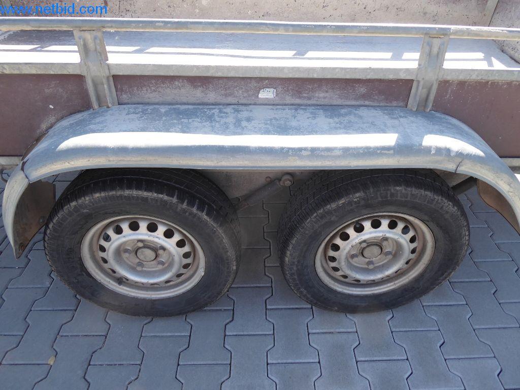 Maszyny budowlane, pojazdy użytkowe, samochody, przyczepy i inne narzędzia ręczne-5