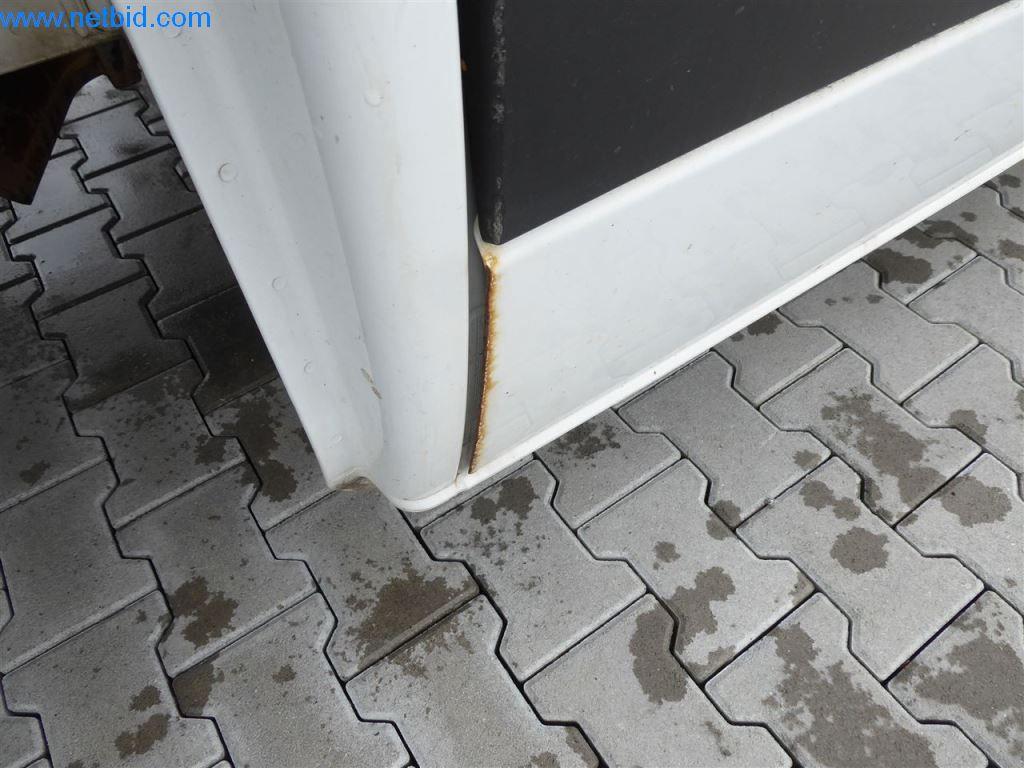 Maszyny budowlane, pojazdy użytkowe, samochody, przyczepy i inne narzędzia ręczne-4