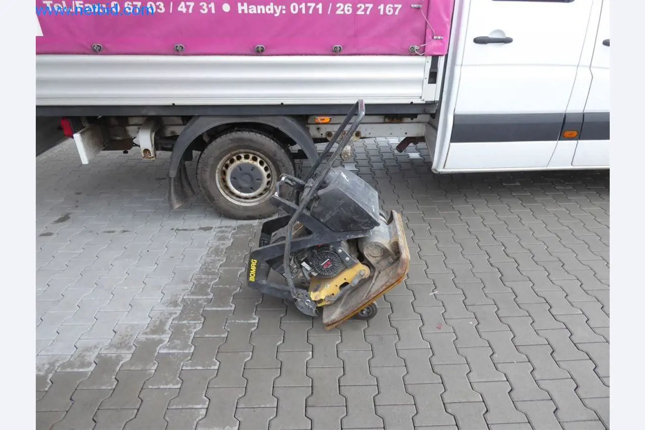 Baumaschinen, Nutzfahrzeuge, PKW, Anhänger und sonstige Handgeräte -1