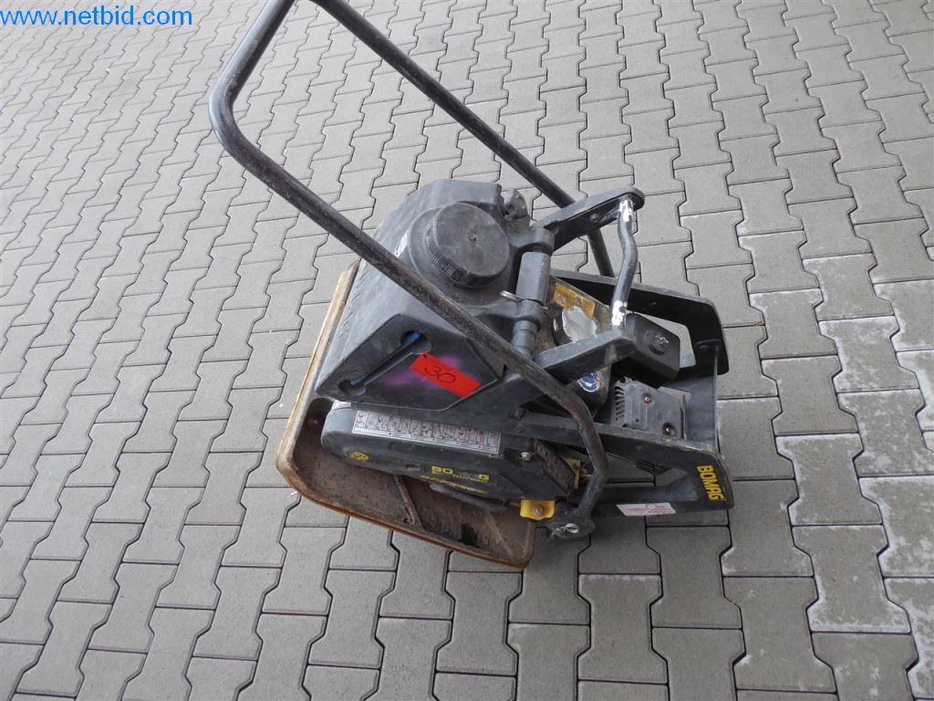 Machines de chantier, véhicules utilitaires, voitures, remorques et autres outils à main-4