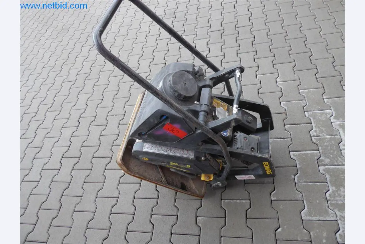 Baumaschinen, Nutzfahrzeuge, PKW, Anhänger und sonstige Handgeräte -4