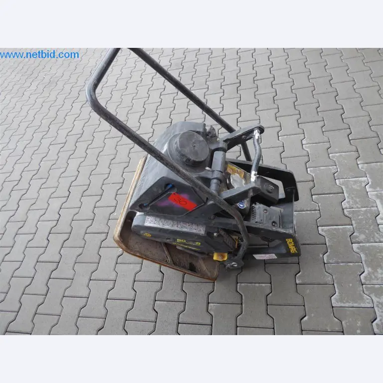 Baumaschinen, Nutzfahrzeuge, PKW, Anhänger und sonstige Handgeräte -4