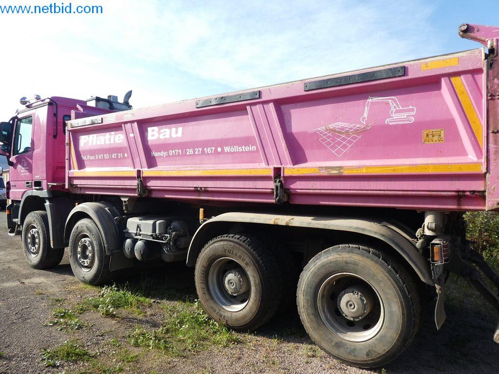 Maszyny budowlane, pojazdy użytkowe, samochody, przyczepy i inne narzędzia ręczne-15