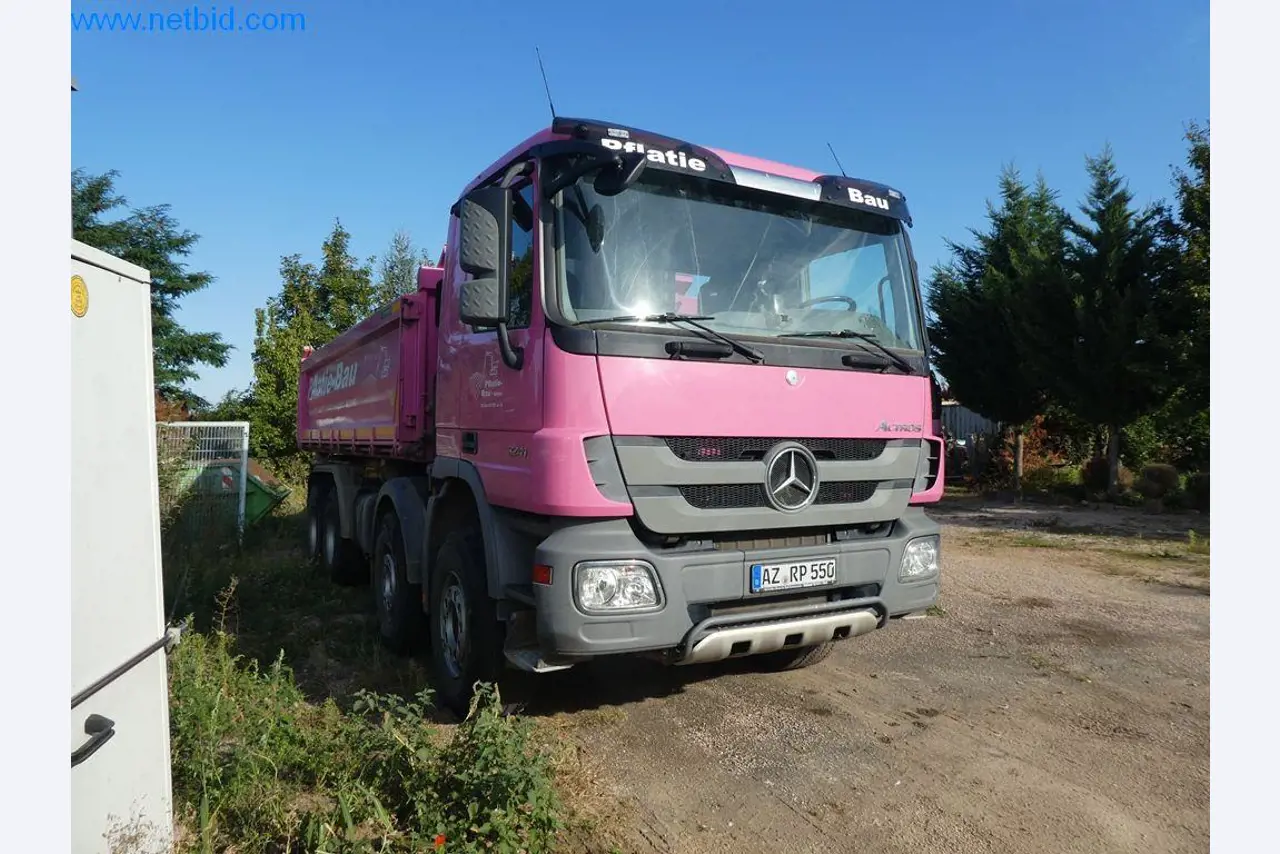 Baumaschinen, Nutzfahrzeuge, PKW, Anhänger und sonstige Handgeräte -2