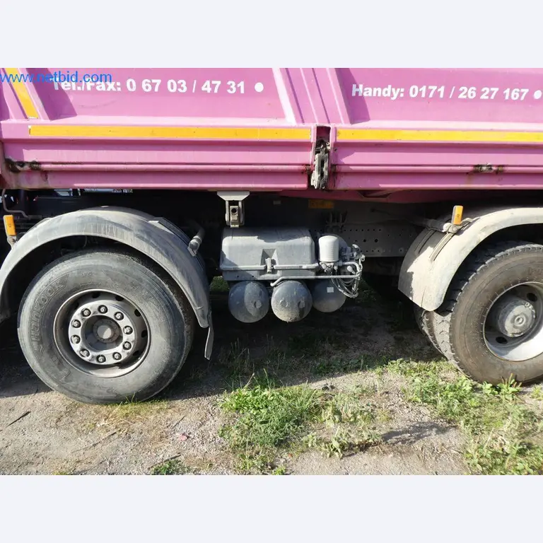 Baumaschinen, Nutzfahrzeuge, PKW, Anhänger und sonstige Handgeräte -8