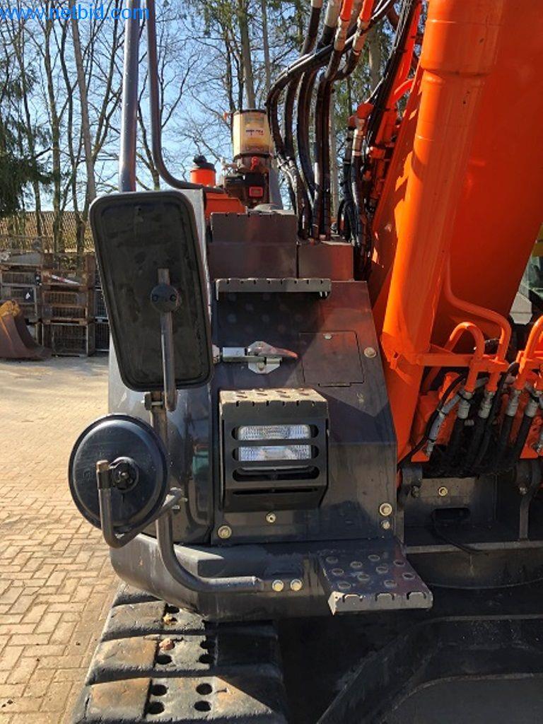 Machines de chantier, véhicules utilitaires, voitures, remorques et autres outils à main-14