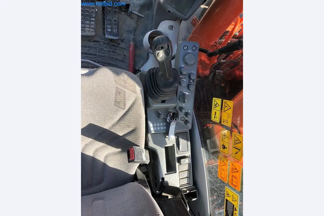Baumaschinen, Nutzfahrzeuge, PKW, Anhänger und sonstige Handgeräte -19
