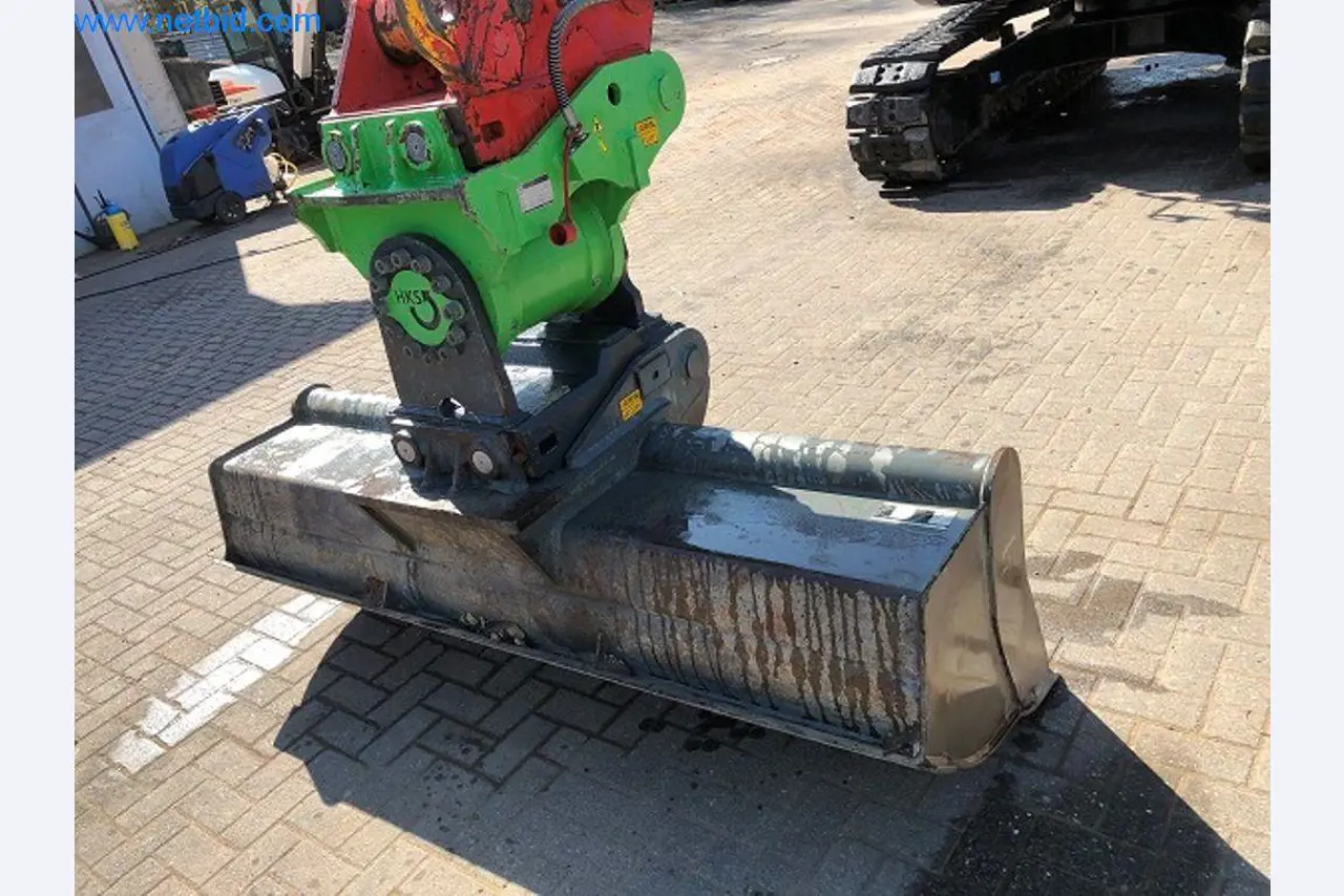 Baumaschinen, Nutzfahrzeuge, PKW, Anhänger und sonstige Handgeräte -32