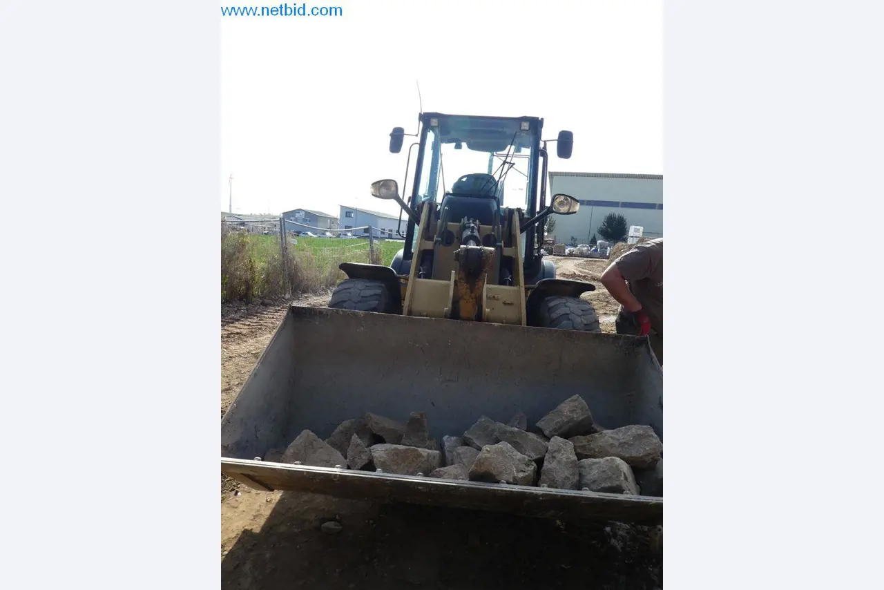 Baumaschinen, Nutzfahrzeuge, PKW, Anhänger und sonstige Handgeräte -14
