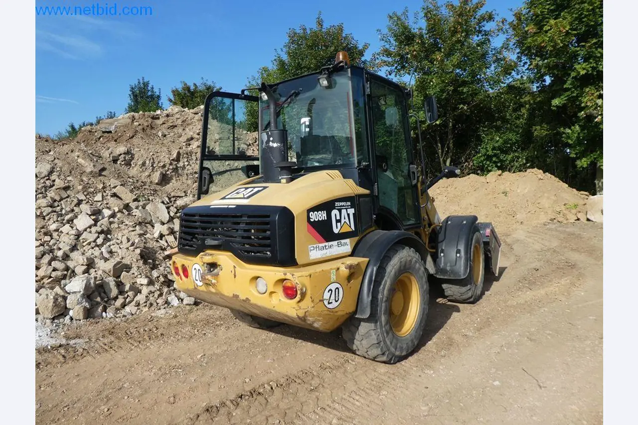 Baumaschinen, Nutzfahrzeuge, PKW, Anhänger und sonstige Handgeräte -2
