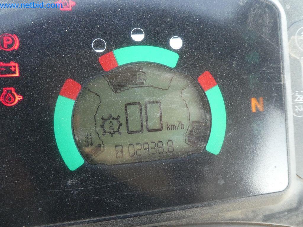 Gradbeni stroji, gospodarska vozila, avtomobili, prikolice in drugo ročno orodje-3