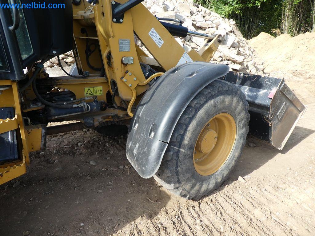 Gradbeni stroji, gospodarska vozila, avtomobili, prikolice in drugo ročno orodje-8