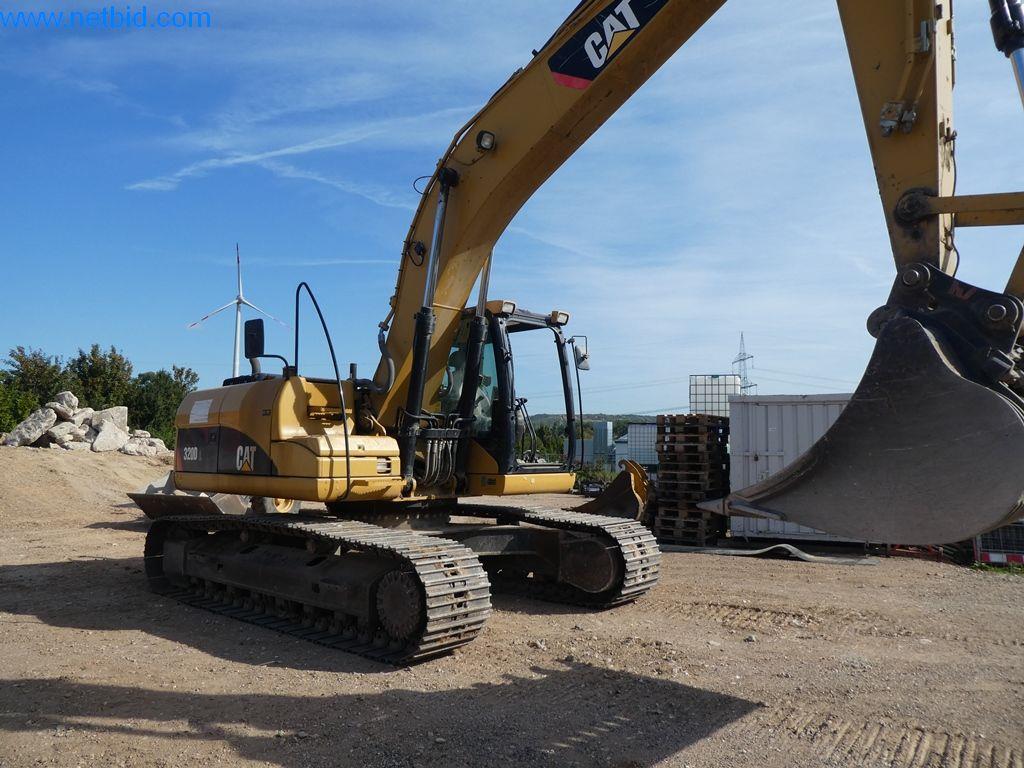 Machines de chantier, véhicules utilitaires, voitures, remorques et autres outils à main-12