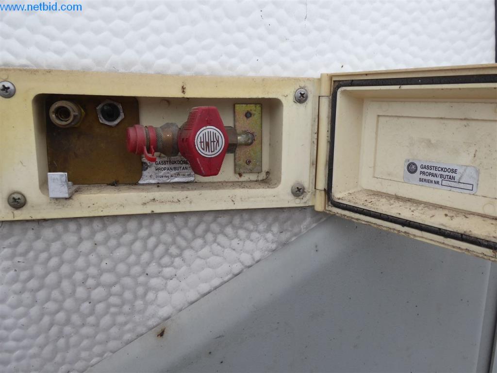 Machines de chantier, véhicules utilitaires, voitures, remorques et autres outils à main-10