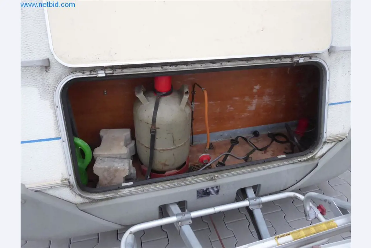 Baumaschinen, Nutzfahrzeuge, PKW, Anhänger und sonstige Handgeräte -13