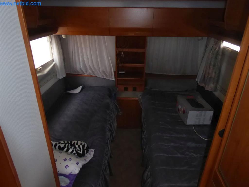 Machines de chantier, véhicules utilitaires, voitures, remorques et autres outils à main-18