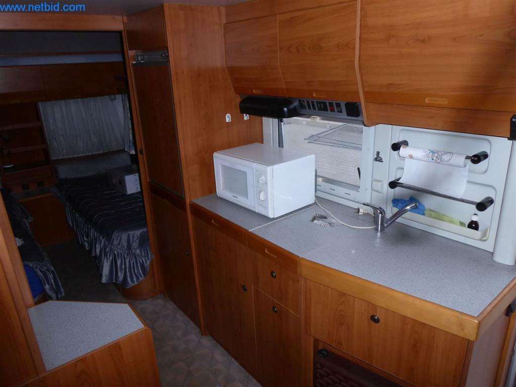 Machines de chantier, véhicules utilitaires, voitures, remorques et autres outils à main-21