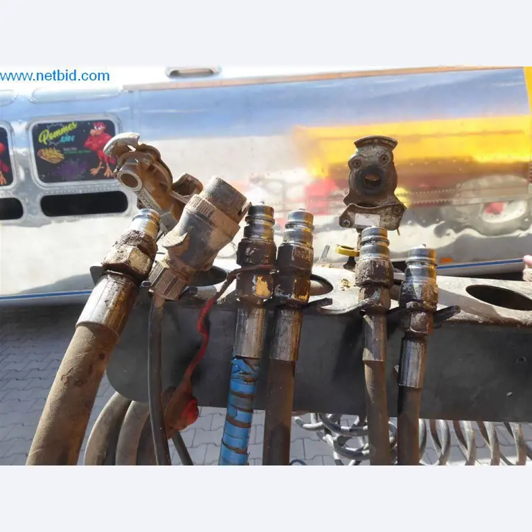 Baumaschinen, Nutzfahrzeuge, PKW, Anhänger und sonstige Handgeräte -11