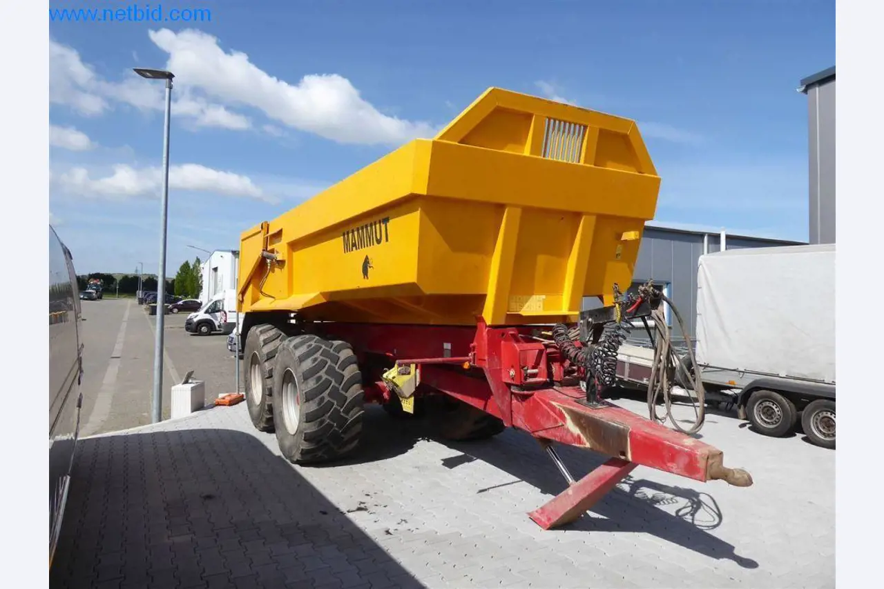 Baumaschinen, Nutzfahrzeuge, PKW, Anhänger und sonstige Handgeräte -2