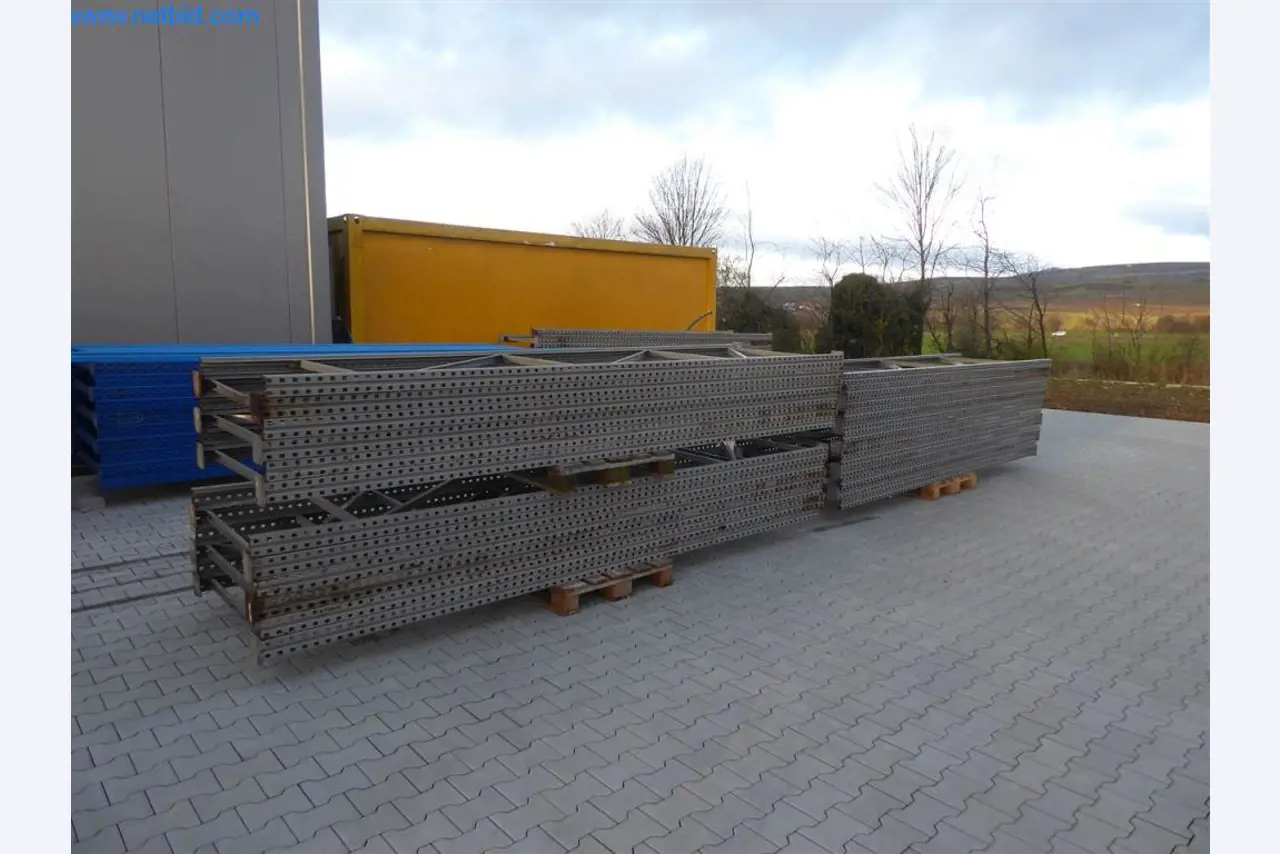 Baumaschinen, Nutzfahrzeuge, PKW, Anhänger und sonstige Handgeräte -1