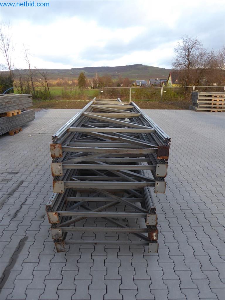 Machines de chantier, véhicules utilitaires, voitures, remorques et autres outils à main-2