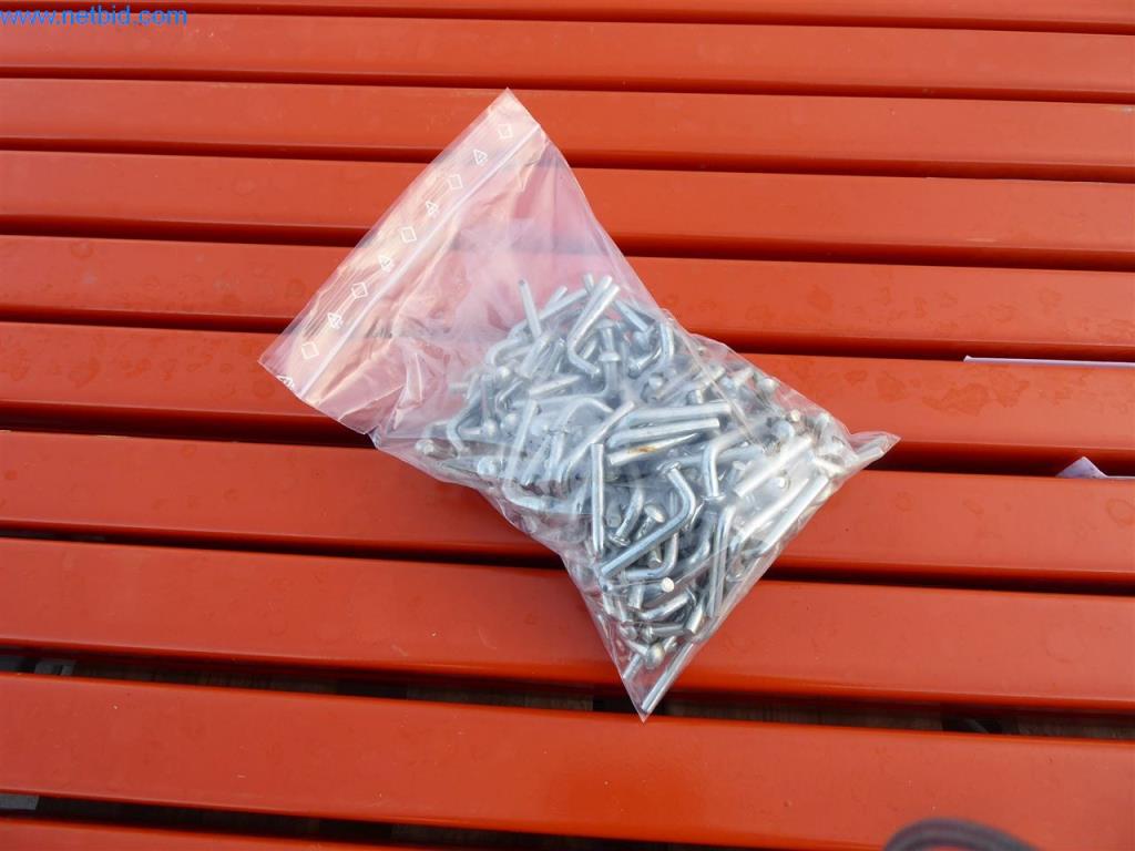 Machines de chantier, véhicules utilitaires, voitures, remorques et autres outils à main-3