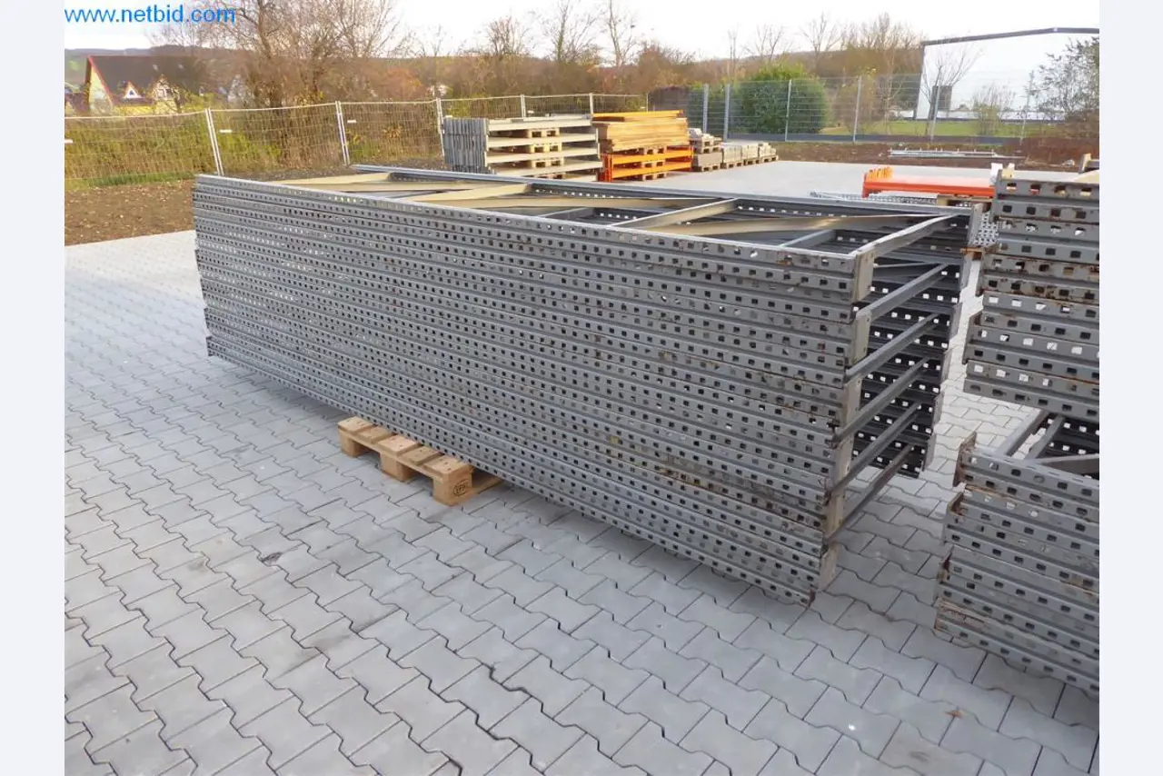 Baumaschinen, Nutzfahrzeuge, PKW, Anhänger und sonstige Handgeräte -5