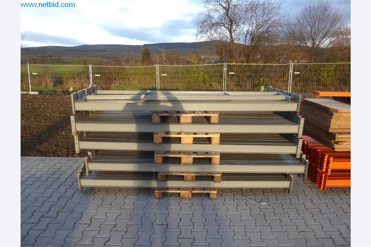 Baumaschinen, Nutzfahrzeuge, PKW, Anhänger und sonstige Handgeräte -7