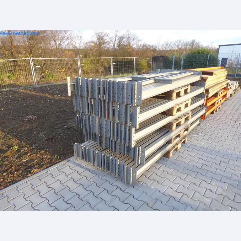 Baumaschinen, Nutzfahrzeuge, PKW, Anhänger und sonstige Handgeräte -8