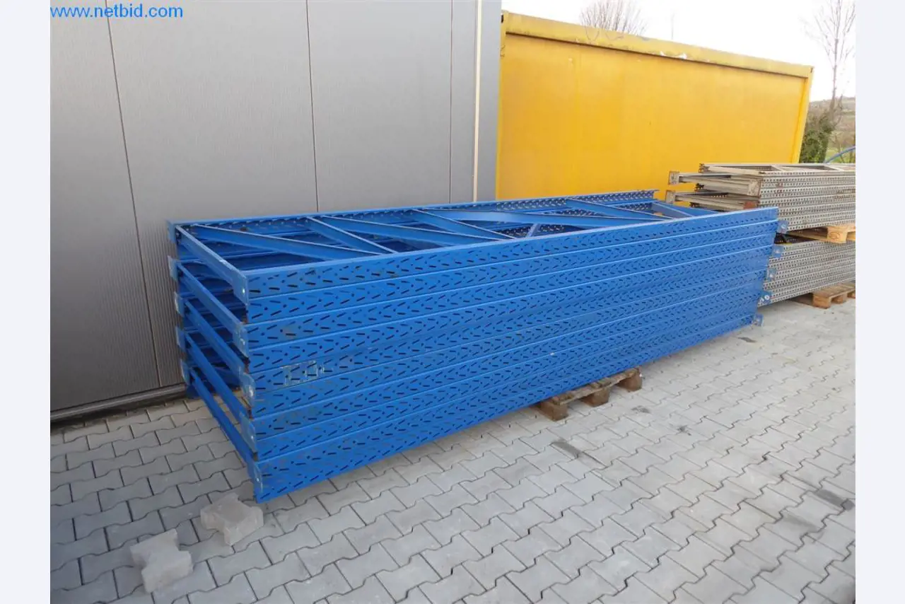 Baumaschinen, Nutzfahrzeuge, PKW, Anhänger und sonstige Handgeräte -1