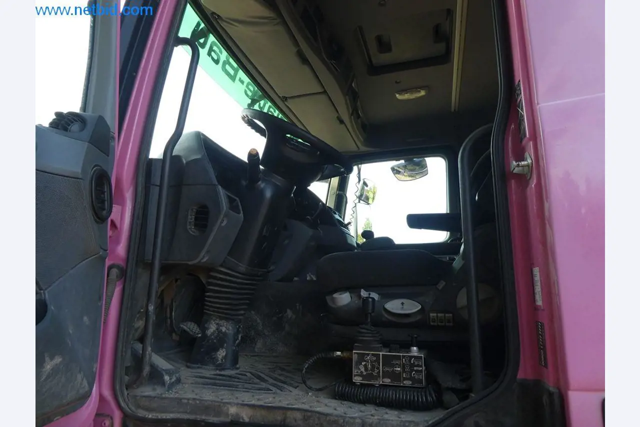 Baumaschinen, Nutzfahrzeuge, PKW, Anhänger und sonstige Handgeräte -12