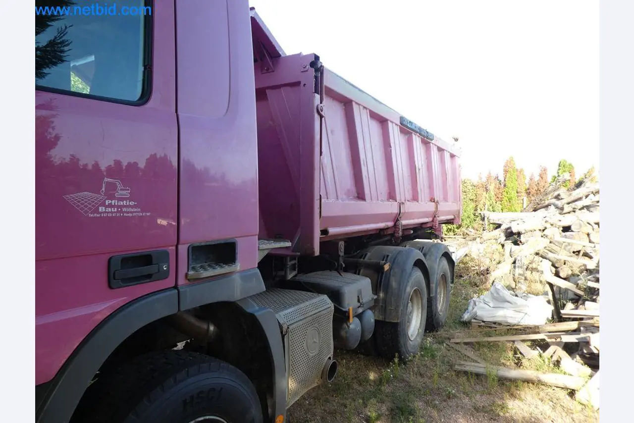 Baumaschinen, Nutzfahrzeuge, PKW, Anhänger und sonstige Handgeräte -8