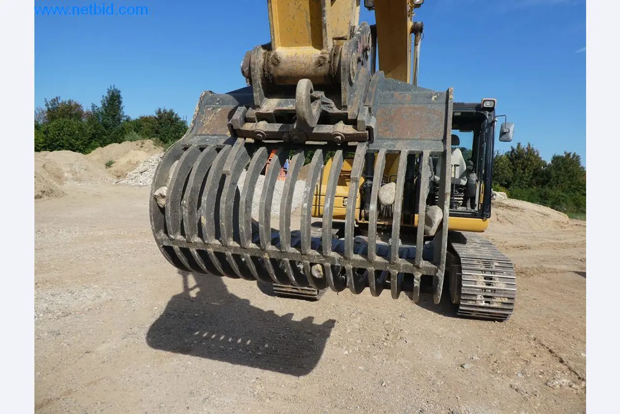 Baumaschinen, Nutzfahrzeuge, PKW, Anhänger und sonstige Handgeräte -1