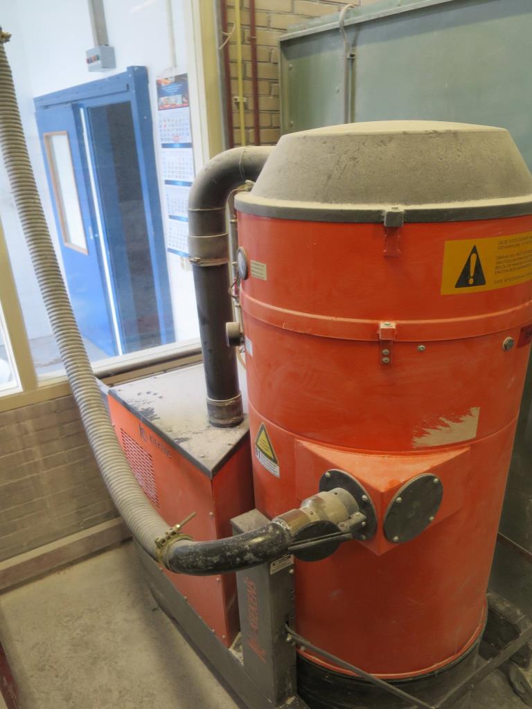 DRAKA Produção de película de polímero-1