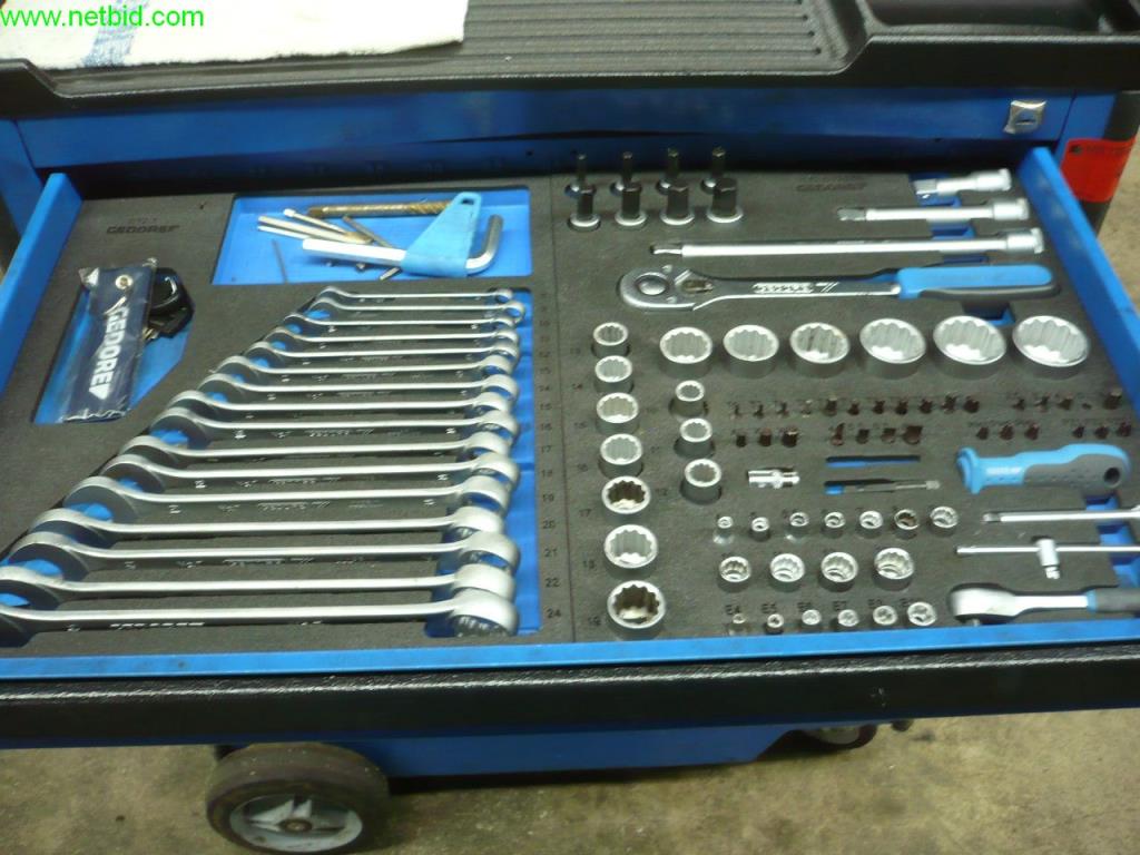 Machines pour la fabrication de pièces tournées de précision-2